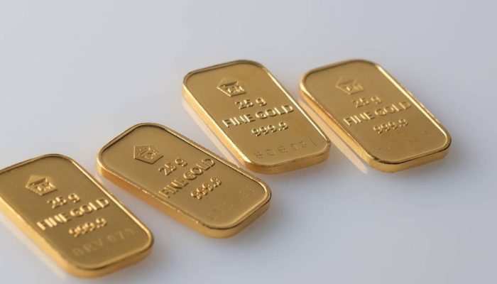 Permintaan Melejit, Stok Emas Antam Disebut Kian Menipis