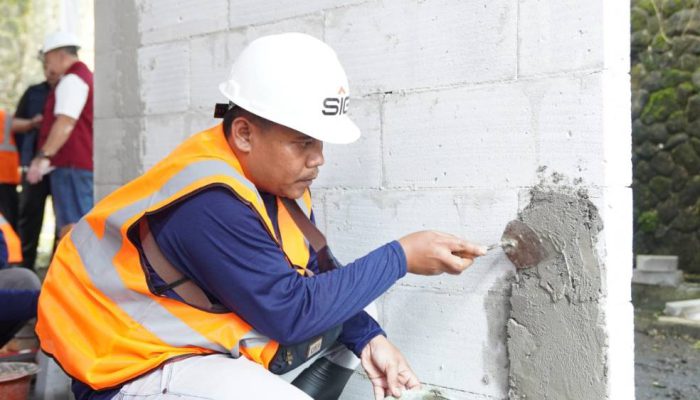 SIG Pecahkan Rekor MURI lewat Pelatihan Serentak 500 Ahli Bangunan di Lima Daerah