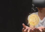 Bitcoin Ambruk, Likuidasi Miliaran Dolar Menyapu Trader dalam Hitungan Jam