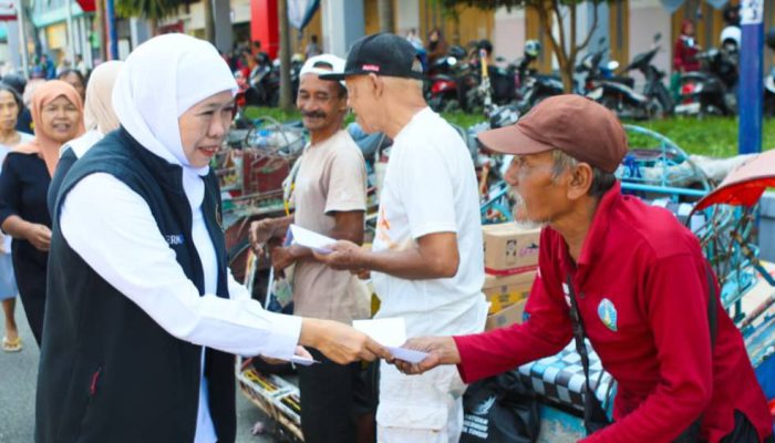 Harga Pangan Terkendali, Khofifah Indar Parawansa Sebut Distribusi di Ponorogo Lancar