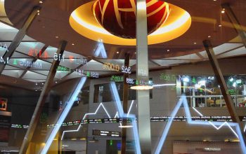 Minim Sentimen, IHSG Ditutup Melemah Tipis 0,12% ke 7.214