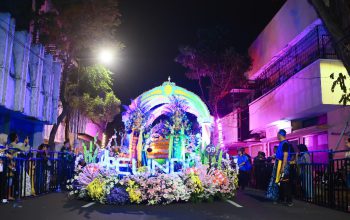 Harmoni Laut dan Budaya, Mobil Hias Pelindo Jadi Sorotan di Surabaya Vaganza 2026