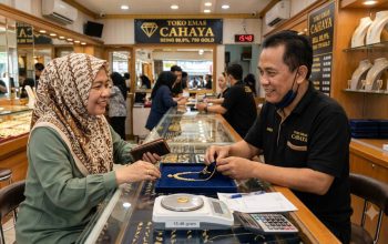 Harga Emas Antam Turun Lagi Rp18.000 per Gram, Investor Mulai Cermati Momentum Beli