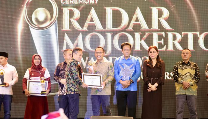 Biro Adpim Jatim Raih Jawa Pos Radar Mojokerto Awards 2026, Bukti Keberhasilan Komunikasi Publik Kolaboratif