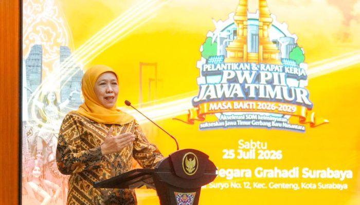 Gubernur Khofifah Ajak Insinyur Jatim Jadi Motor Transformasi Menuju Indonesia Emas 2045
