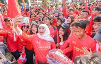 Ekspedisi 81 Dimulai dari Grahadi, Gubernur Khofifah Ajak 500 Pendaki Jaga Hutan dan Cegah Karhutla