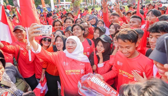 Ekspedisi 81 Dimulai dari Grahadi, Gubernur Khofifah Ajak 500 Pendaki Jaga Hutan dan Cegah Karhutla