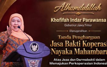 Gubernur Khofifah Raih Penghargaan Nayaka Mahambara, Jatim Jadi Pelopor Koperasi Berdaya Saing
