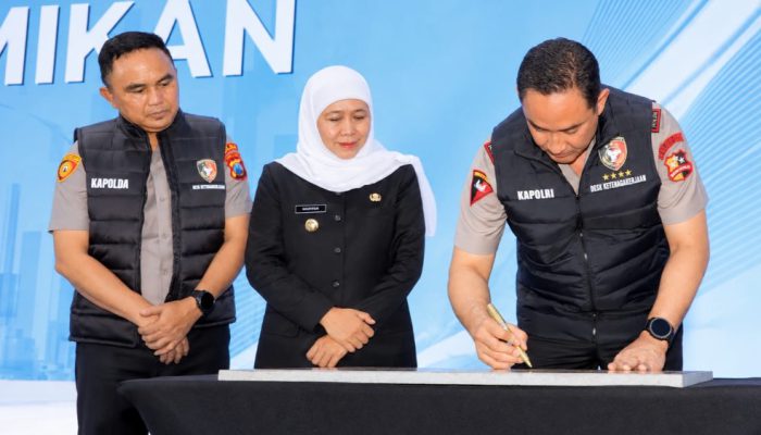 Khofifah Dukung Desk Ketenagakerjaan Polri, Perkuat Perlindungan Hak Pekerja di Jawa Timur